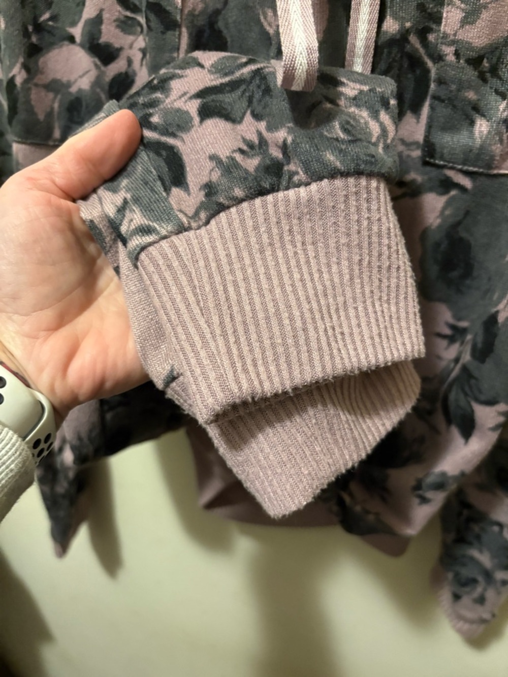 Adorable Mauve Dusty Pink Floral Jogger Pajama‎ Set XS - Picture 7 of 7